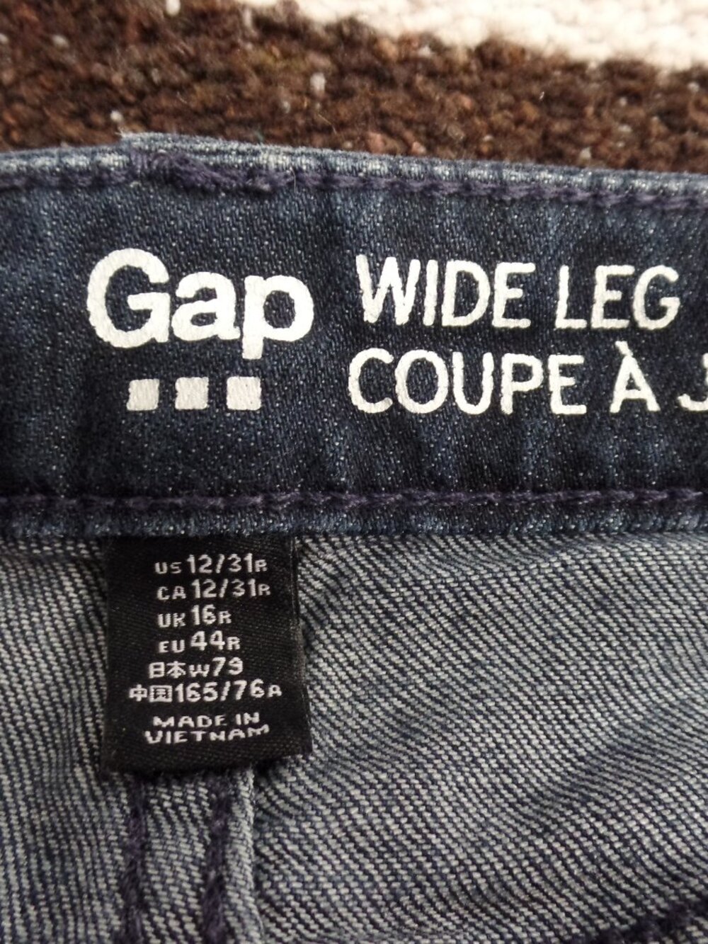 Gap Jeans Wide Leg Flair Button Pocket Detail Dark Wash SIZE 12 - Picture 9 of 10